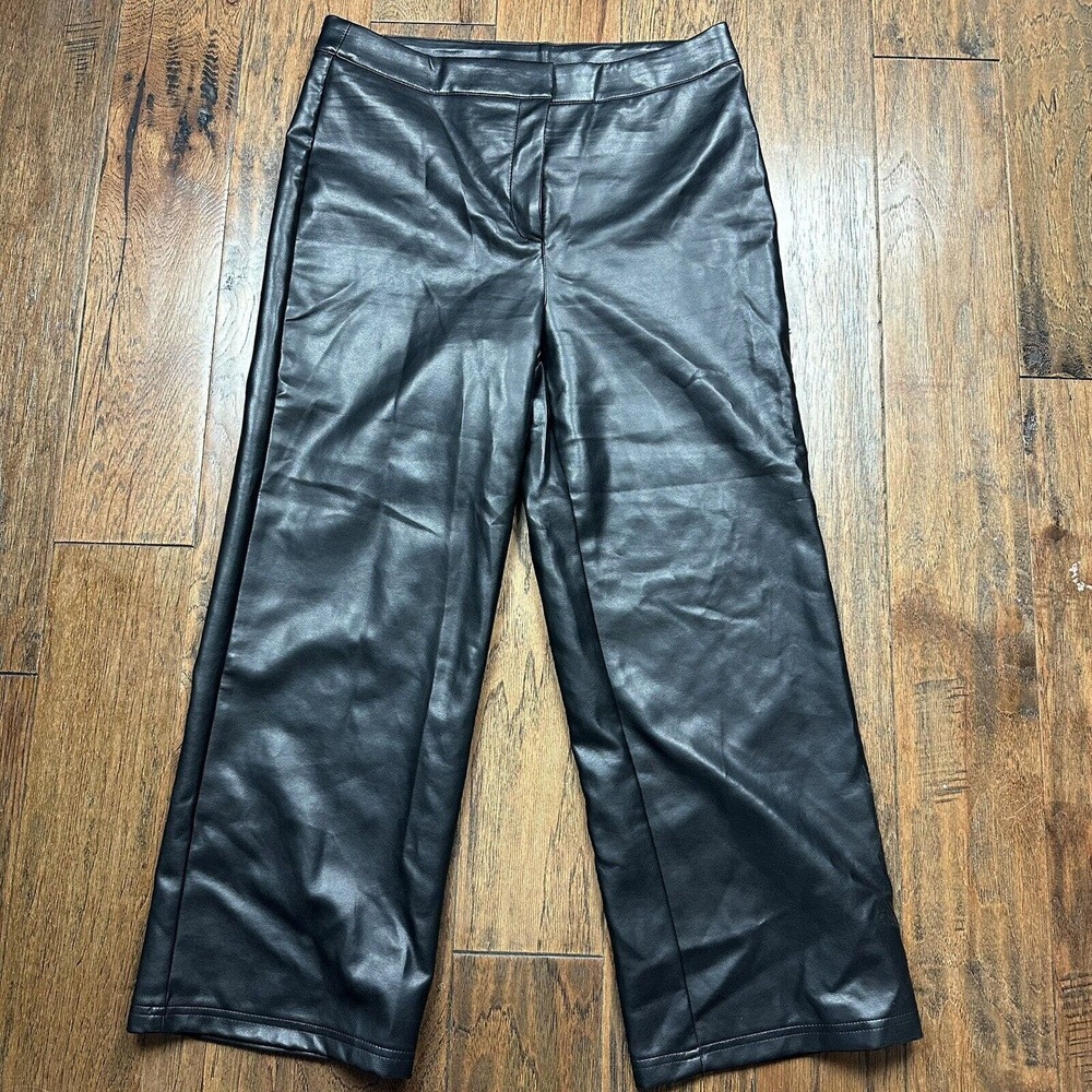 NWOT BAGATELLE COLLECTION Black Faux Leather High Waist Crop Wide Leg Pants M